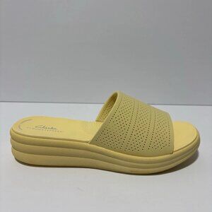 Clark’s Women’s Drift Twist Yellow Slide Sandals, Size 10 M